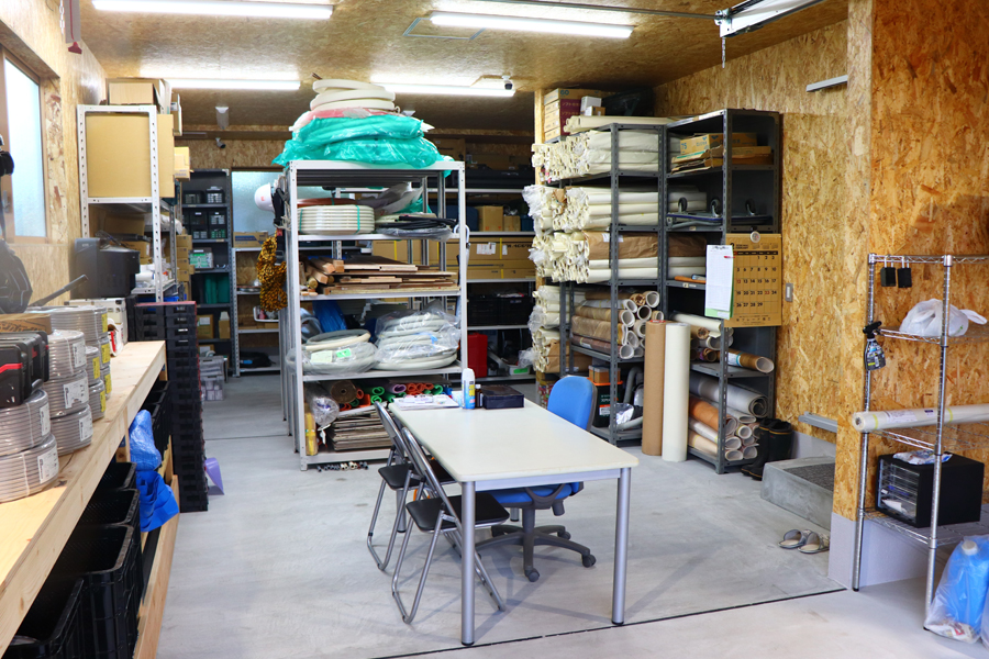 総設電業株式会社の倉庫